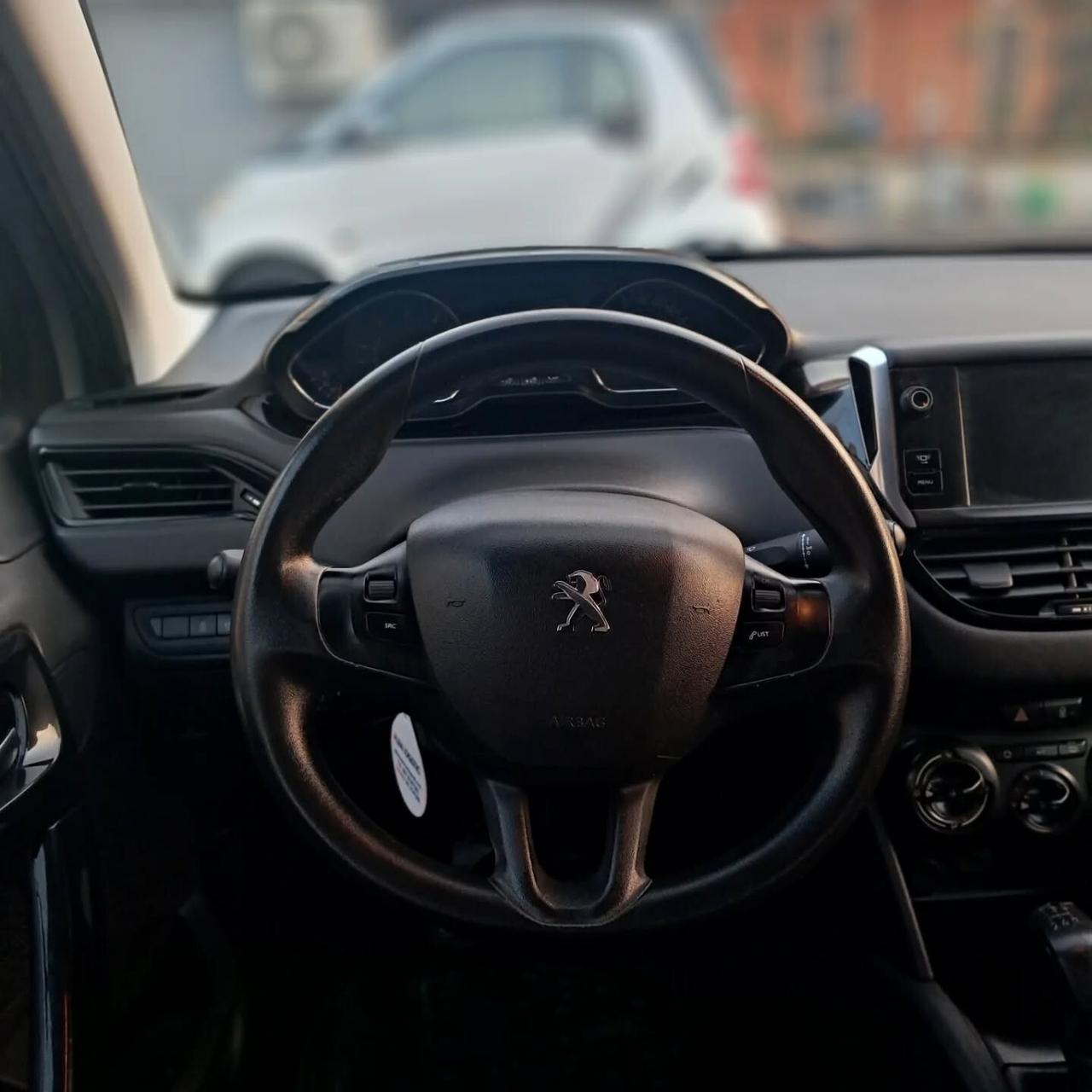 Peugeot 208 1.6 e-HDi 92 CV Stop&Start 5 porte Allure