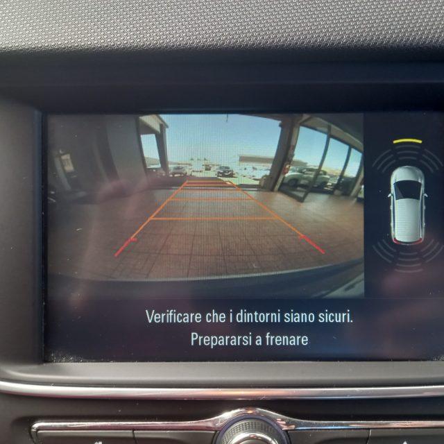 OPEL Crossland 1.2 Turbo 12V 110 CV Start&Stop Design & Tech
