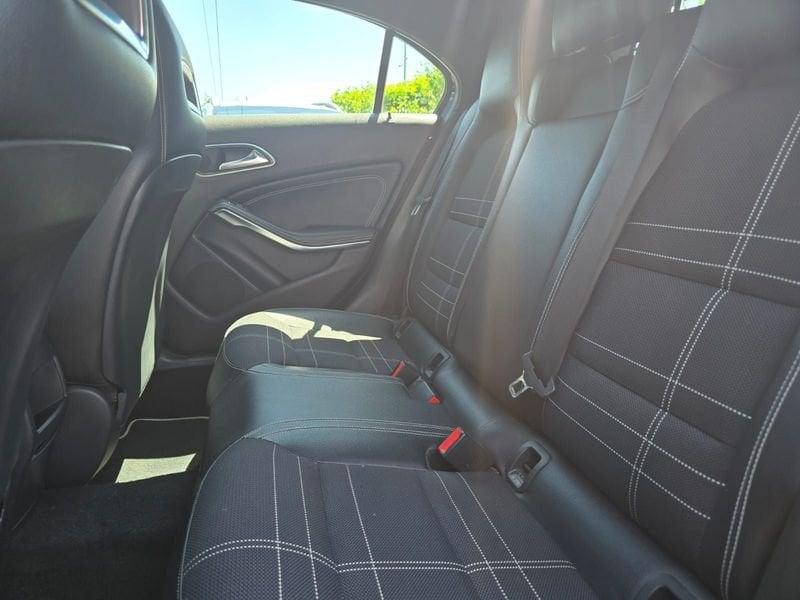 Mercedes-Benz Classe A A 180CDI 110CV PREMIUM SPORT