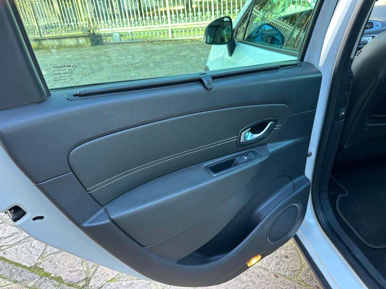 Renault Scenic Scénic XMod Cross 1.5 dCi 110CV Start&Stop Energy