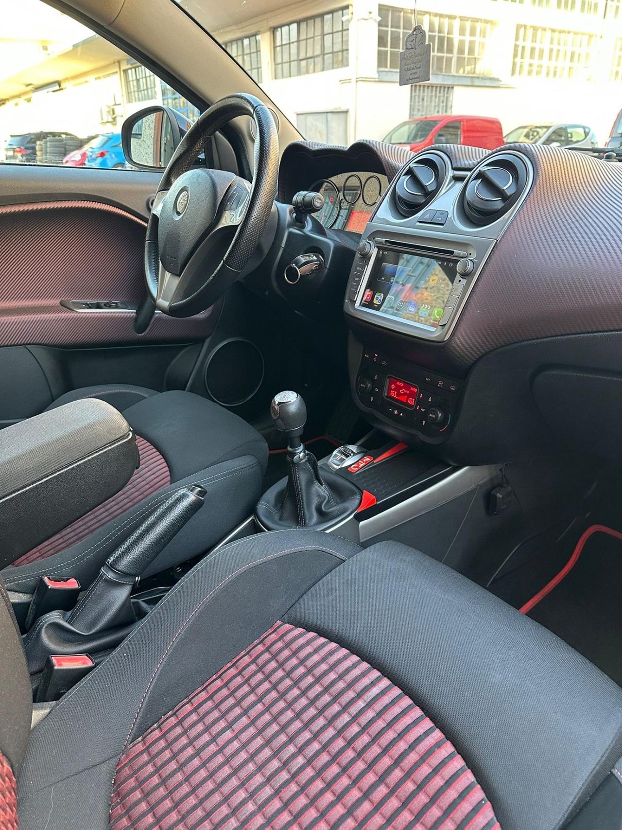 Alfa Romeo MiTo 1.4 M.air Distinctive Premium Pack