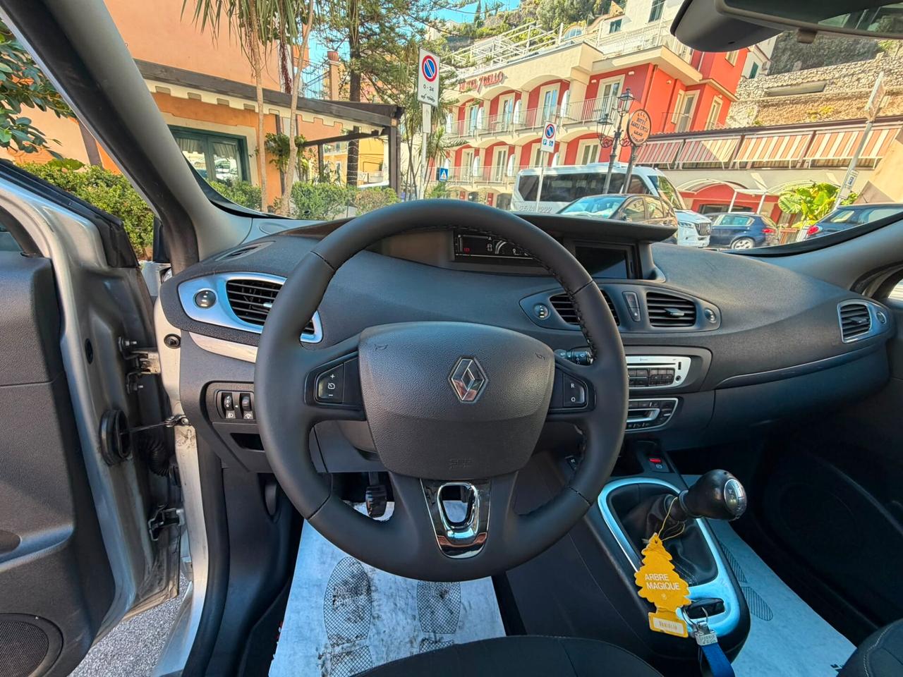 Renault Scenic Scénic XMod 1.5 dCi 95CV Limited