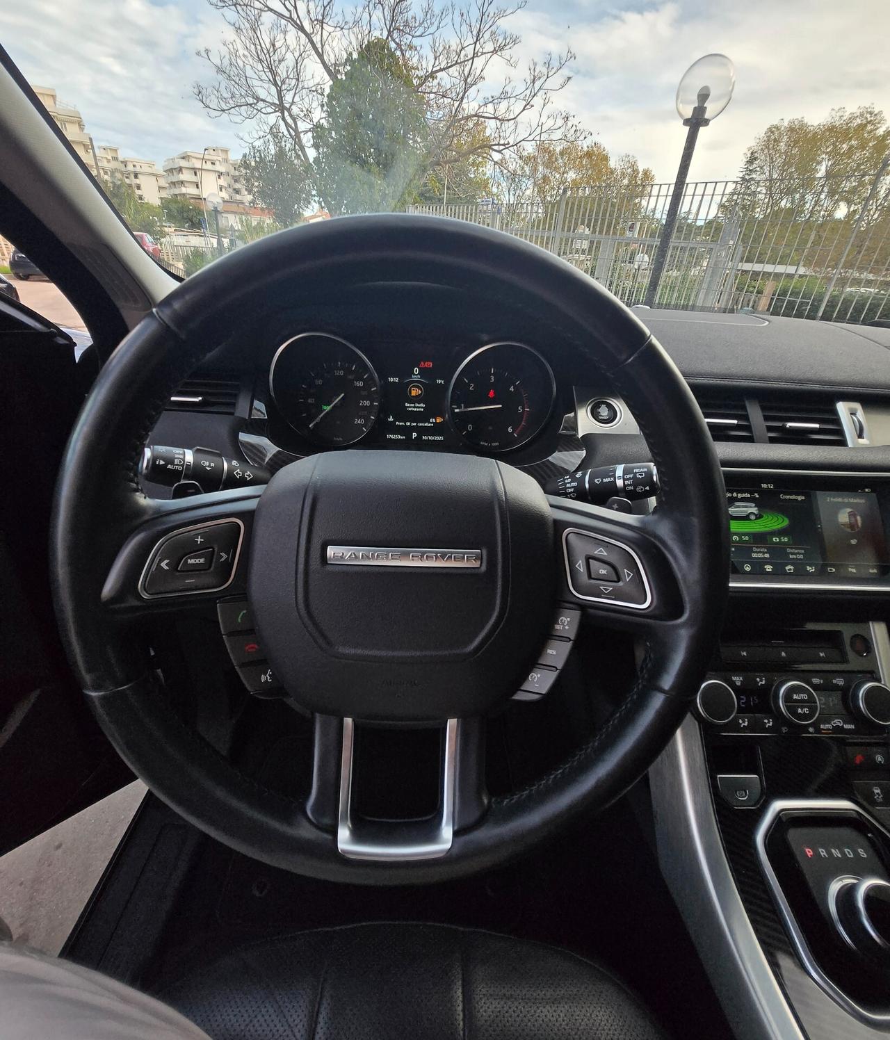 Range Rover Evoque 2.0 180cv Black Friday 2025