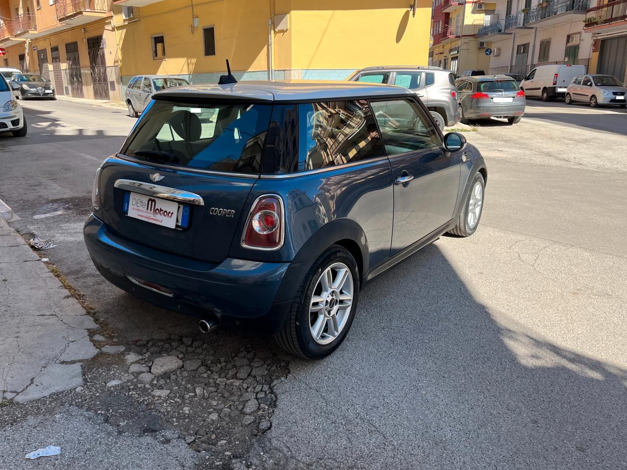 Mini 1.6 16V Cooper "Cambio Automatico"
