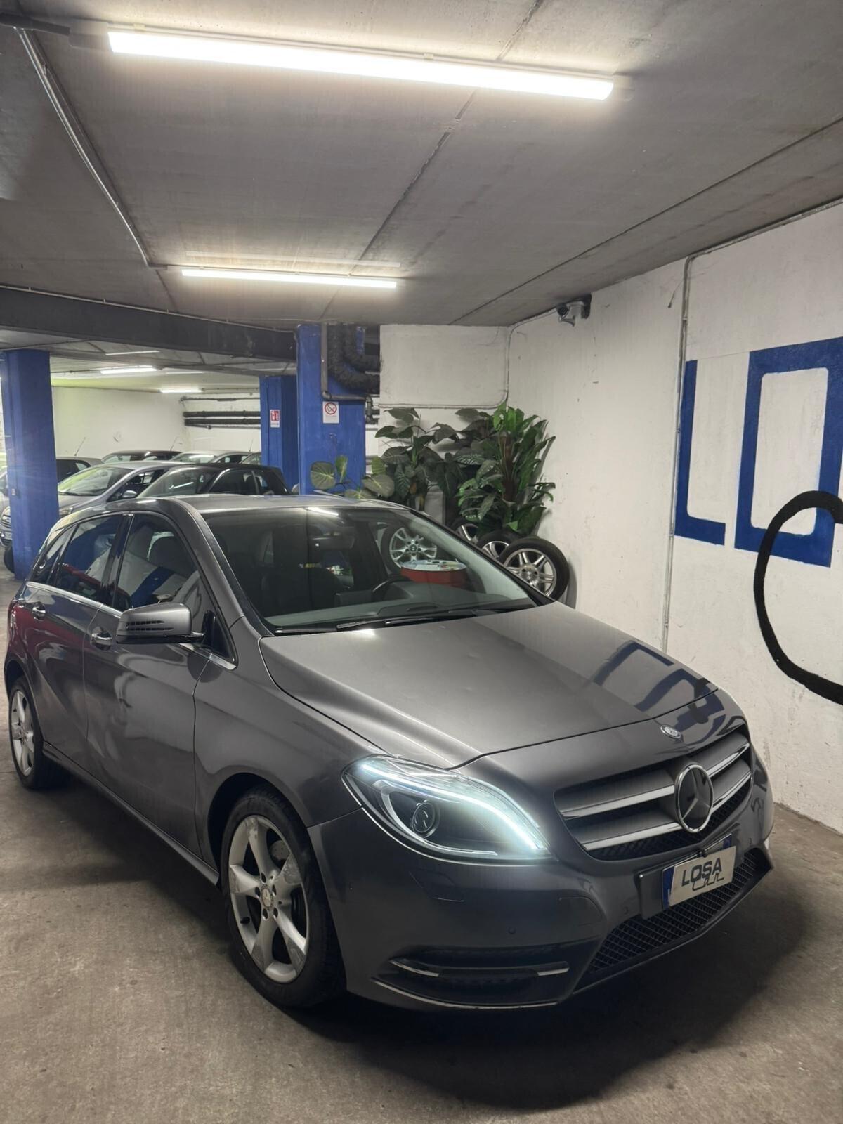 Mercedes-benz B 180 Premium 2013 Euro 6