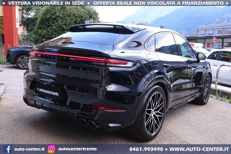 Porsche Cayenne Coupè 3.0 V6 Coupè E-Hybrid Black Edition Sport Design