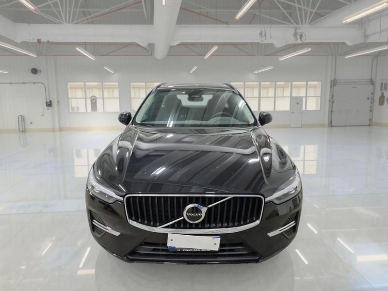 VOLVO XC60 B4 D AUTOMATICO CORE 5 PORTE SUV