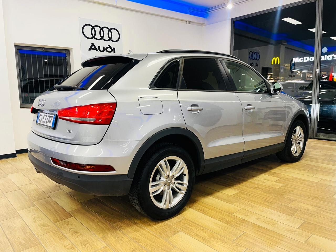 Audi Q3 2.0 TDI 150 CV S tronic Business Plus