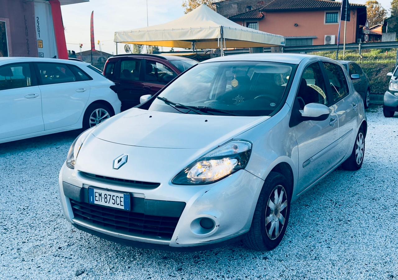 Renault Clio 1.2 16V 5 porte Live!