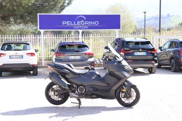 Yamaha TMAX 560