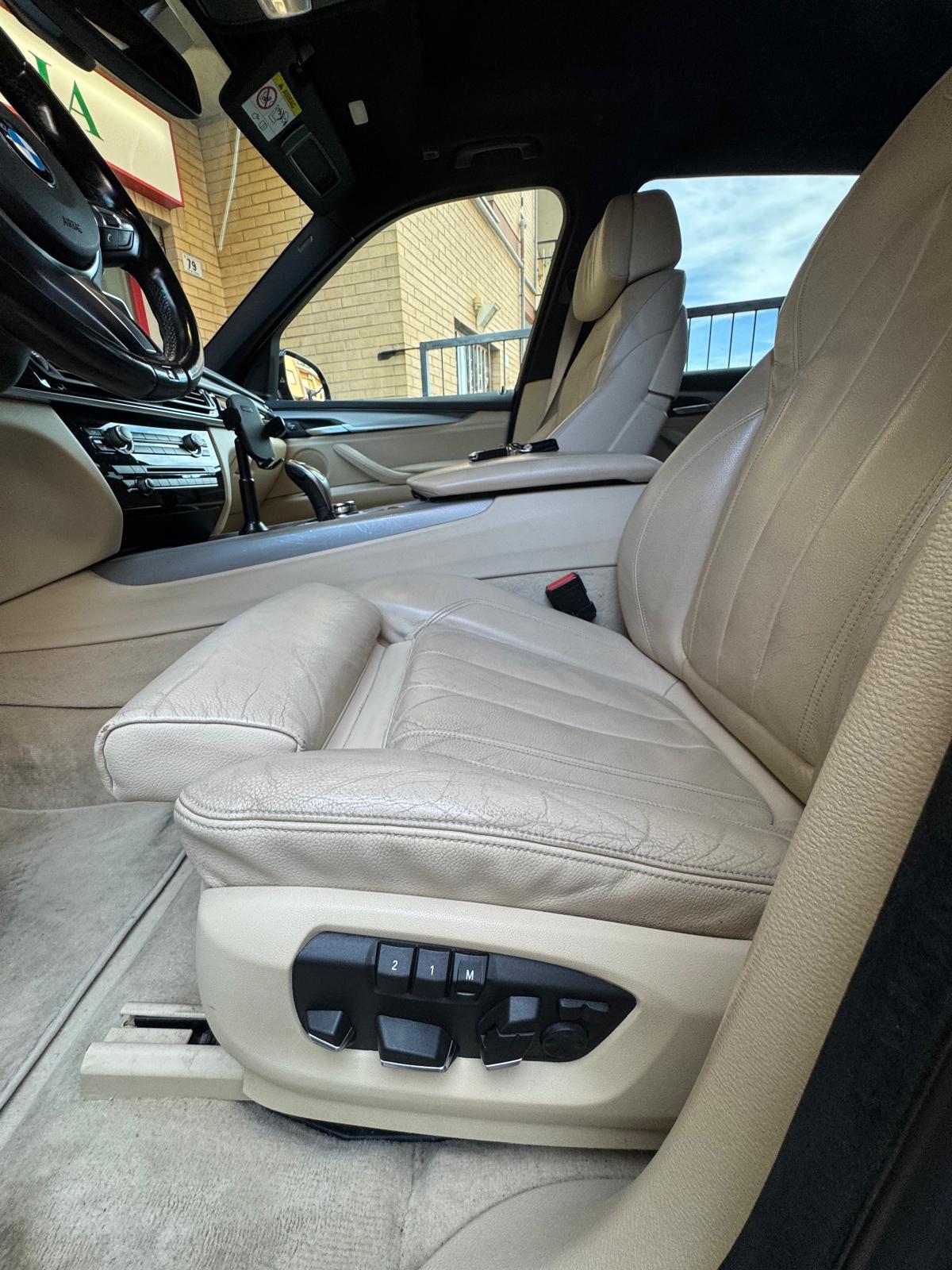 BMW X5 xdrive30d Experience 258cv auto