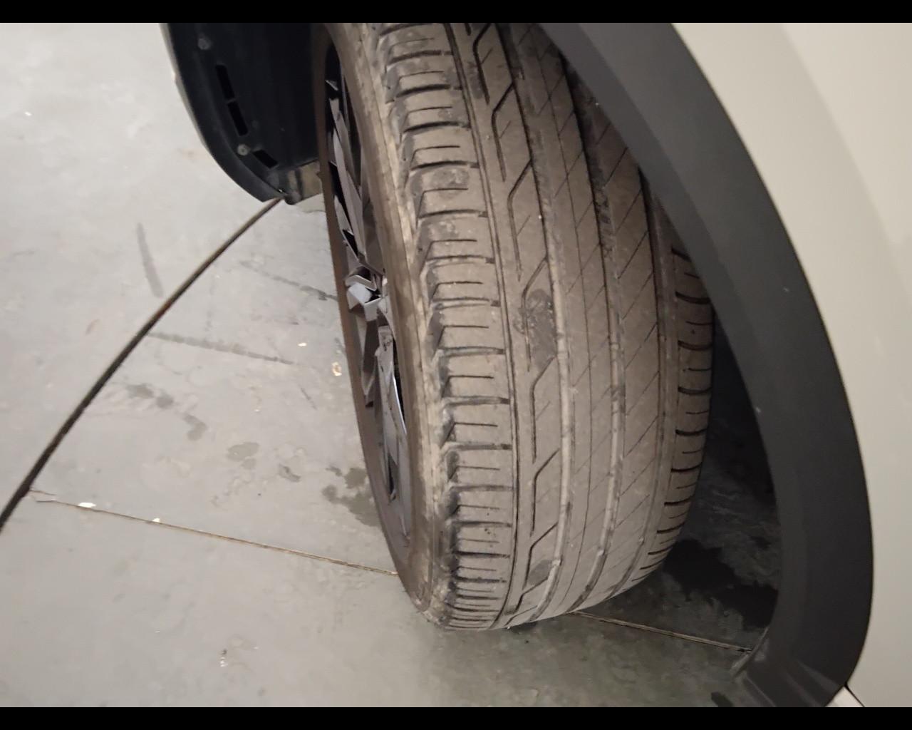 VOLKSWAGEN T-Roc I 2022 - T-Roc 1.5 tsi R-Line