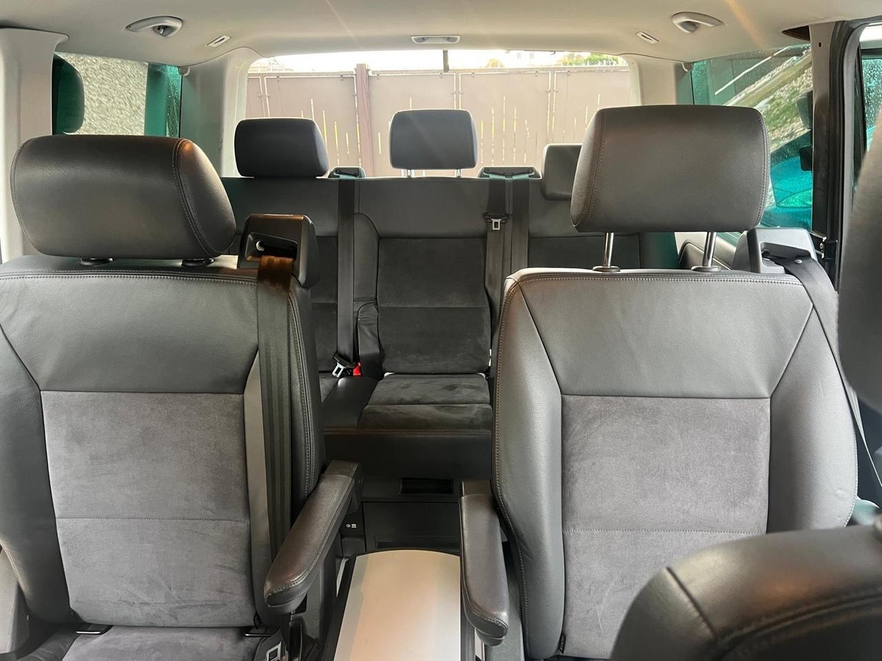 Volkswagen Multivan 2.0 TDI 150CV DSG 4Motion Comfortline