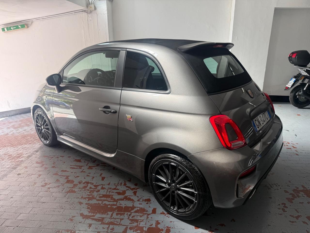 Abarth 595 C 1.4 Turbo T-Jet 165 CV