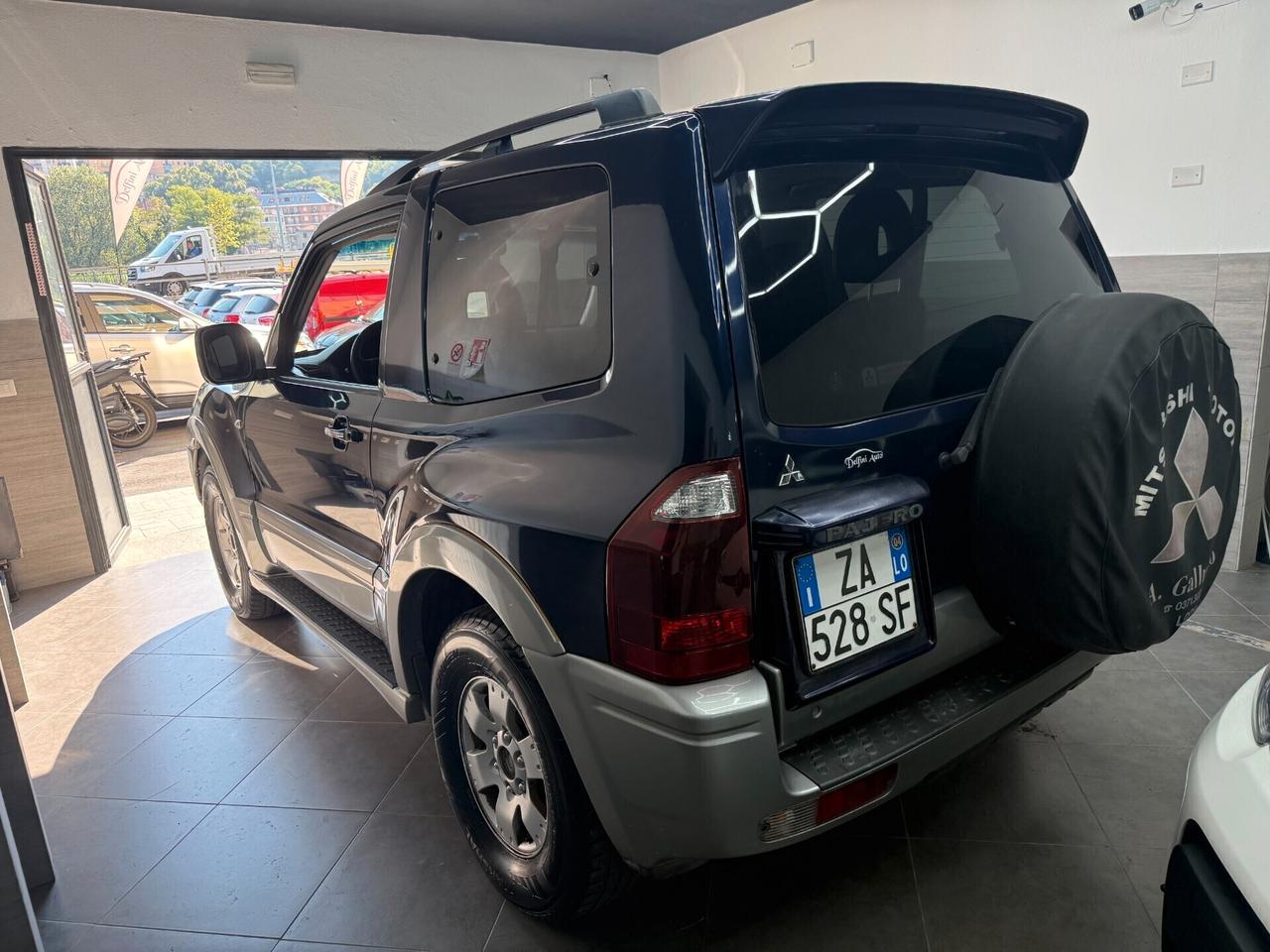 Mitsubishi Pajero 3.2 16V DI-D 3p. GLS2