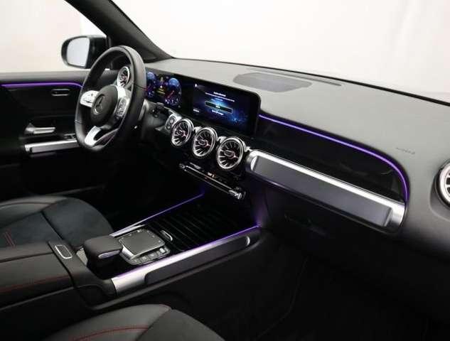 Mercedes-Benz GLB 200 D AMG PREMIUM NIGHT LED PDC MBUX AMBIENT LIGHT 64