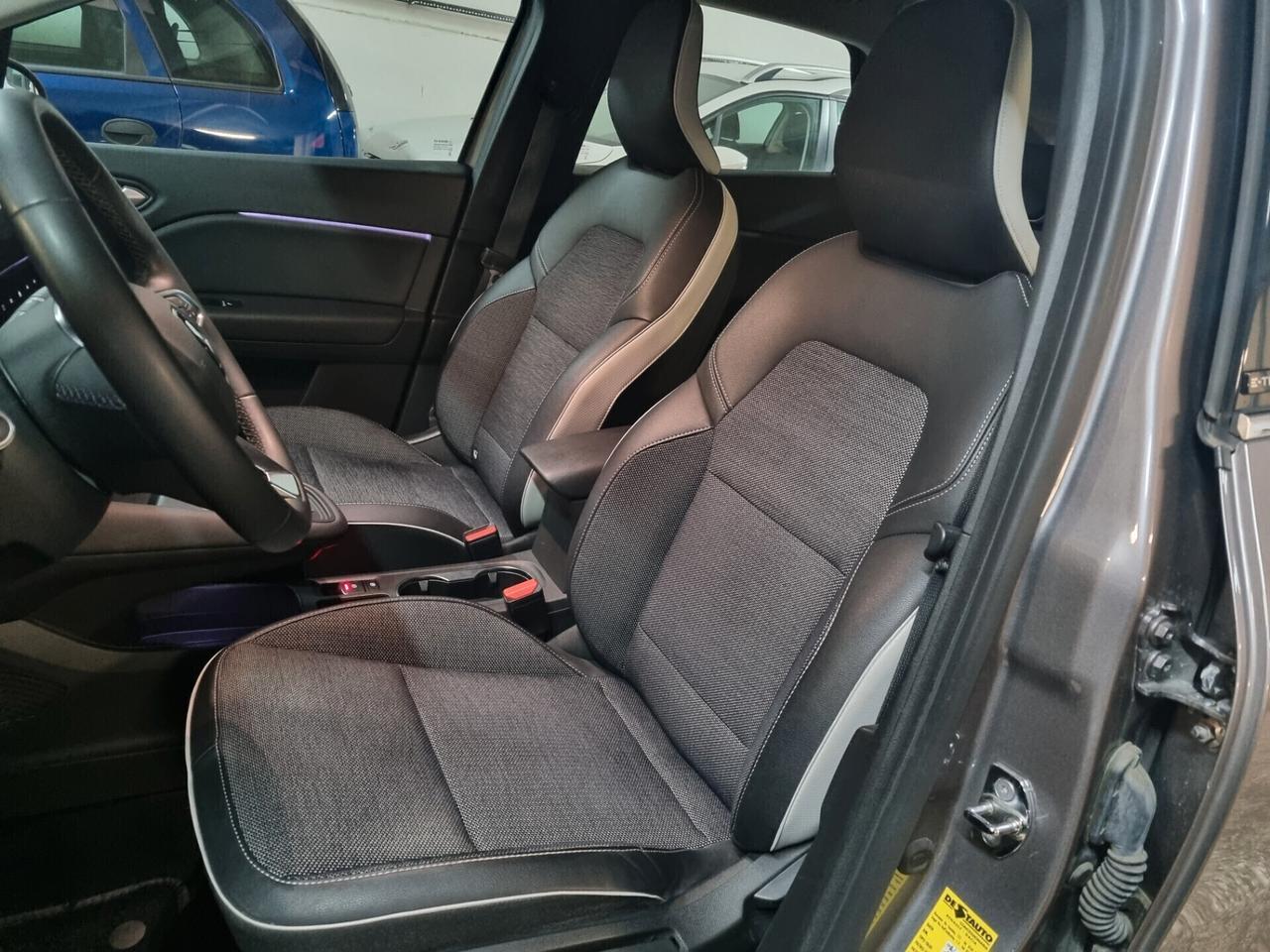 Renault Captur Plug-in Hybrid E-Tech 160 CV Intens IVA ESPOSTA