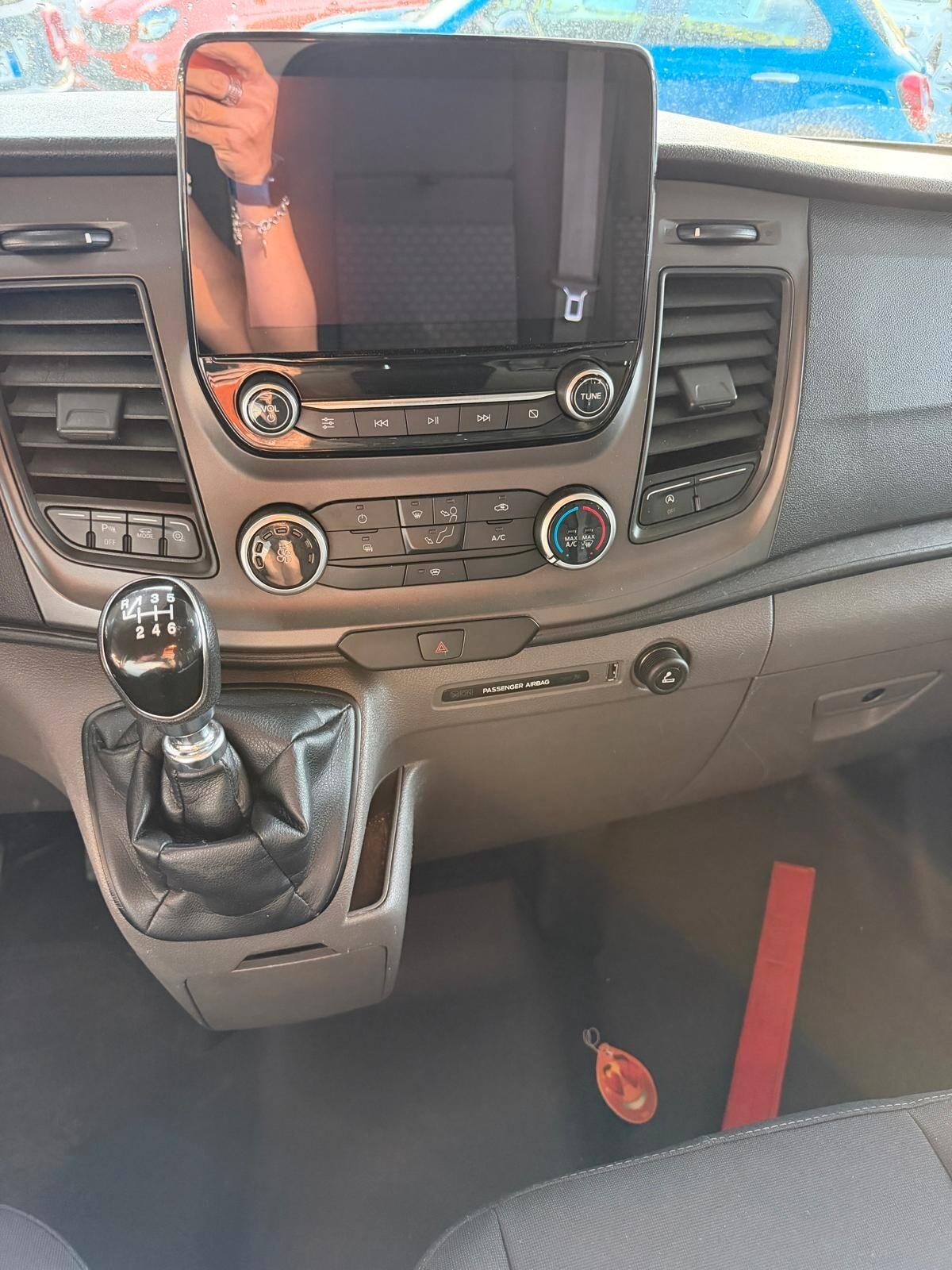 Ford Transit 350 2.0 EcoBl. 130CV PL-TM Combi compl. pian. Trend