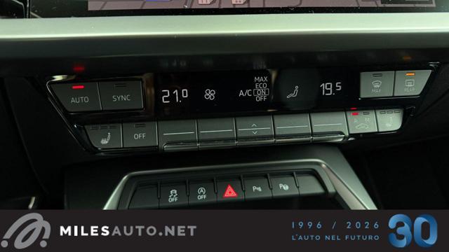 AUDI A3 30 g-tron S tronic S line Edition Matrix ACC