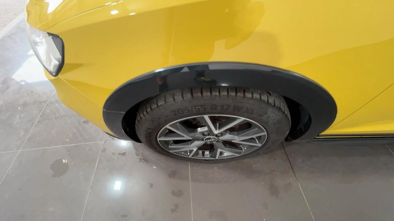 Audi A1 citycarver 30 TFSI Admired