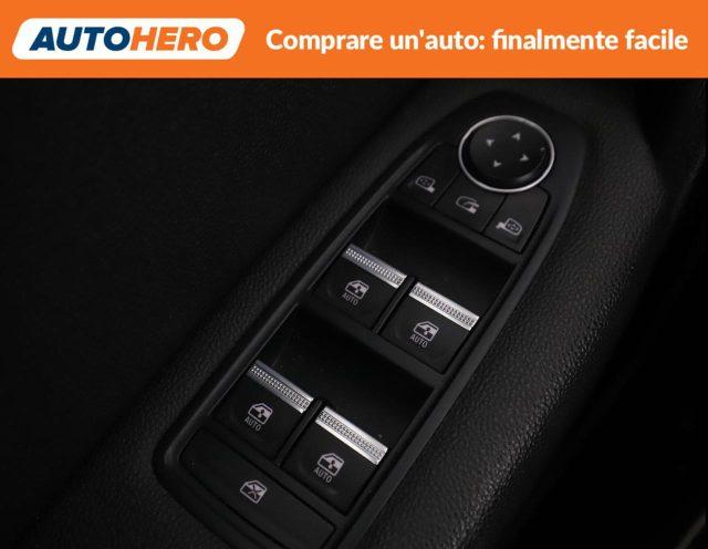 RENAULT Captur Plug-in Hybrid E-Tech 160 CV Intens