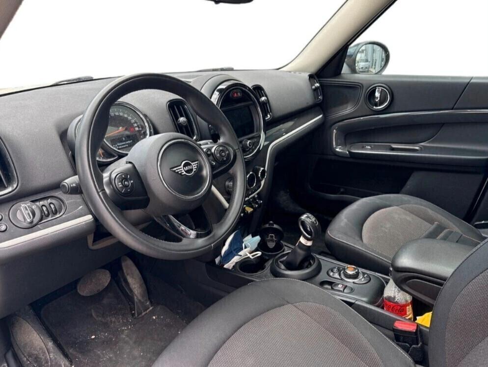 Mini Cooper S Countryman 1.5 Hype ALL4 136cv più 80 cv elettrico