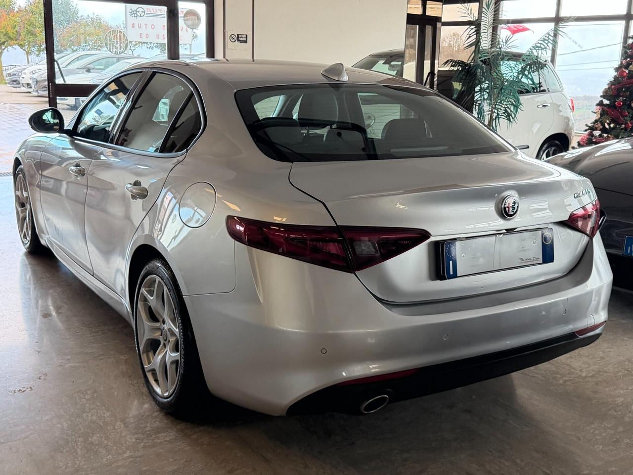 Alfa Romeo Giulia 2.2 TURBODIESEL 160 cv. AT8 EXECUTIVE (Nav)