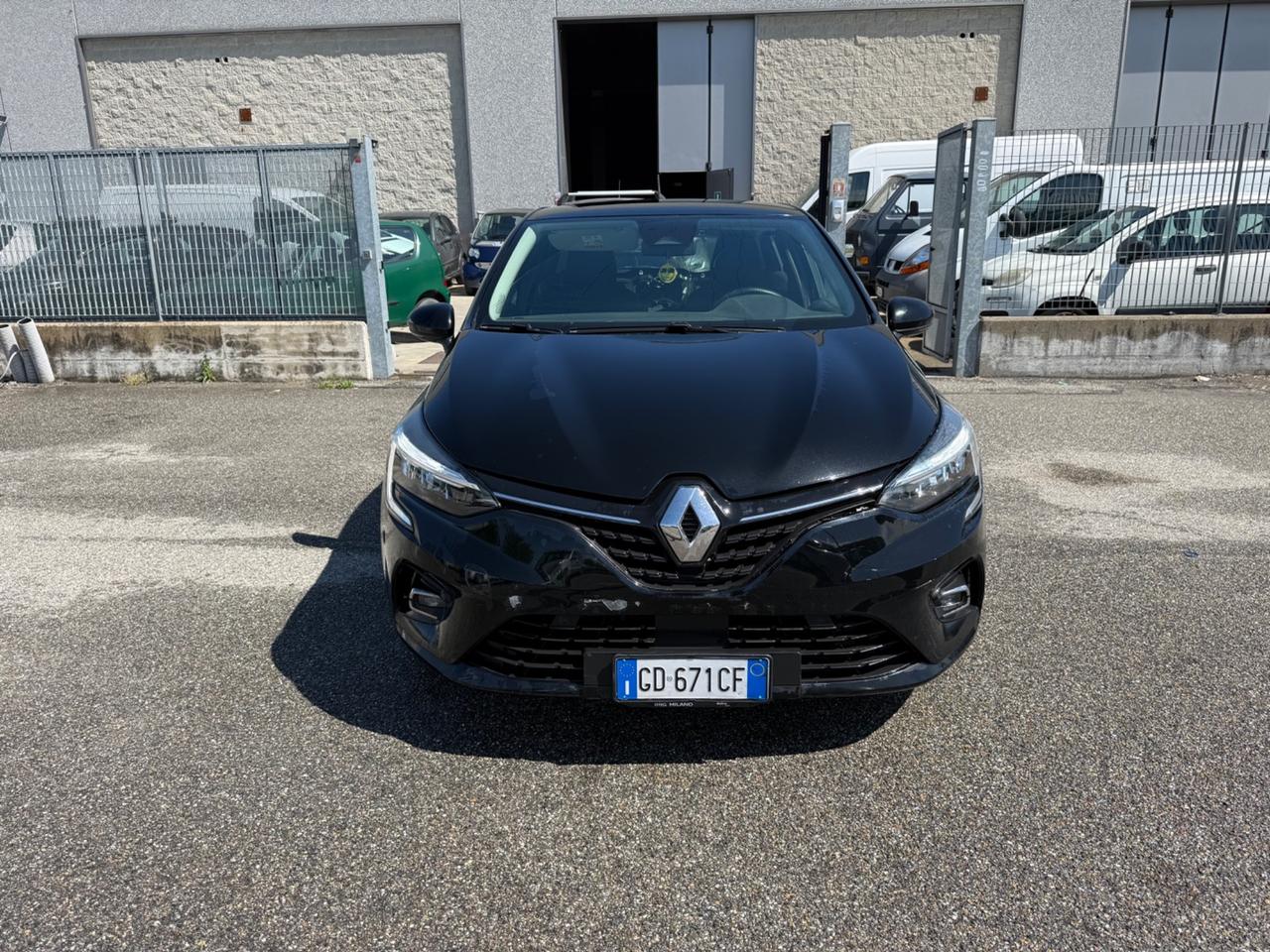 Renault Clio Blue dCi 85 CV 5 porte Business INCIDENTATA