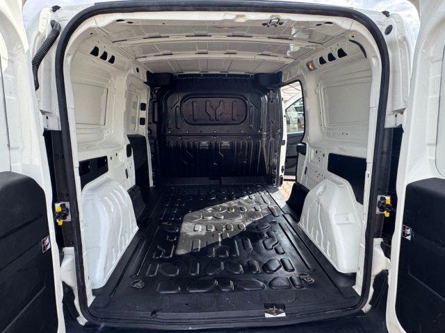 FIAT Doblo 1.6 MJT 105cv PL-TN CARGO MAXI LAMIERATO SX