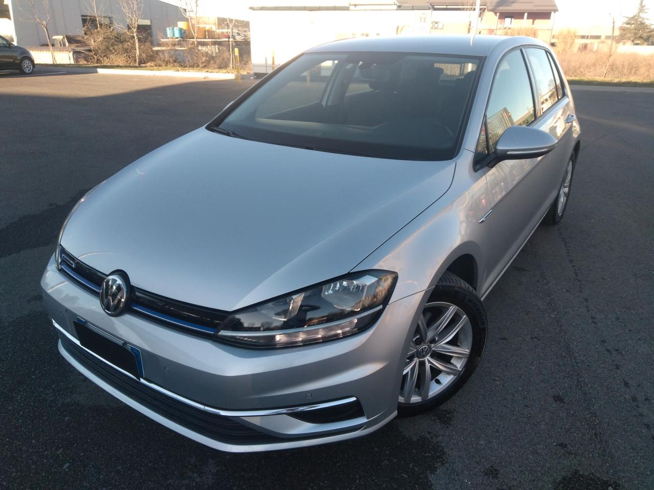 Volkswagen Golf 1.5 TGI DSG 5p. Executive BlueMotion Technology x neopatentati