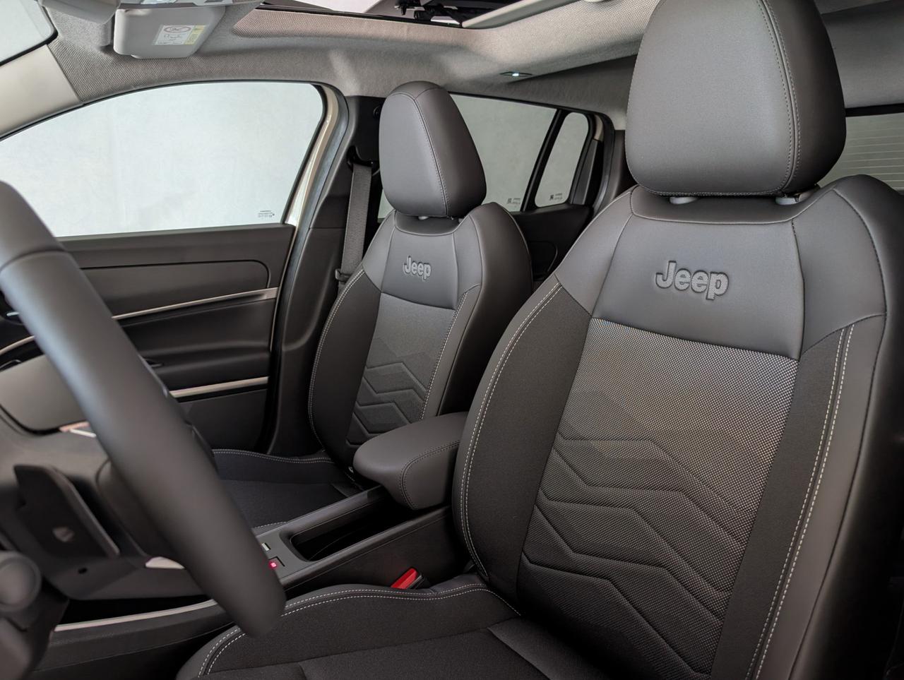 Jeep Avenger 1.2 Turbo E-Hybrid 110cv eDCT6 Summit