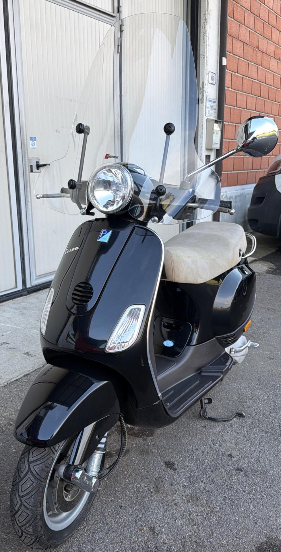 Vespa 50 LX 2 tempi