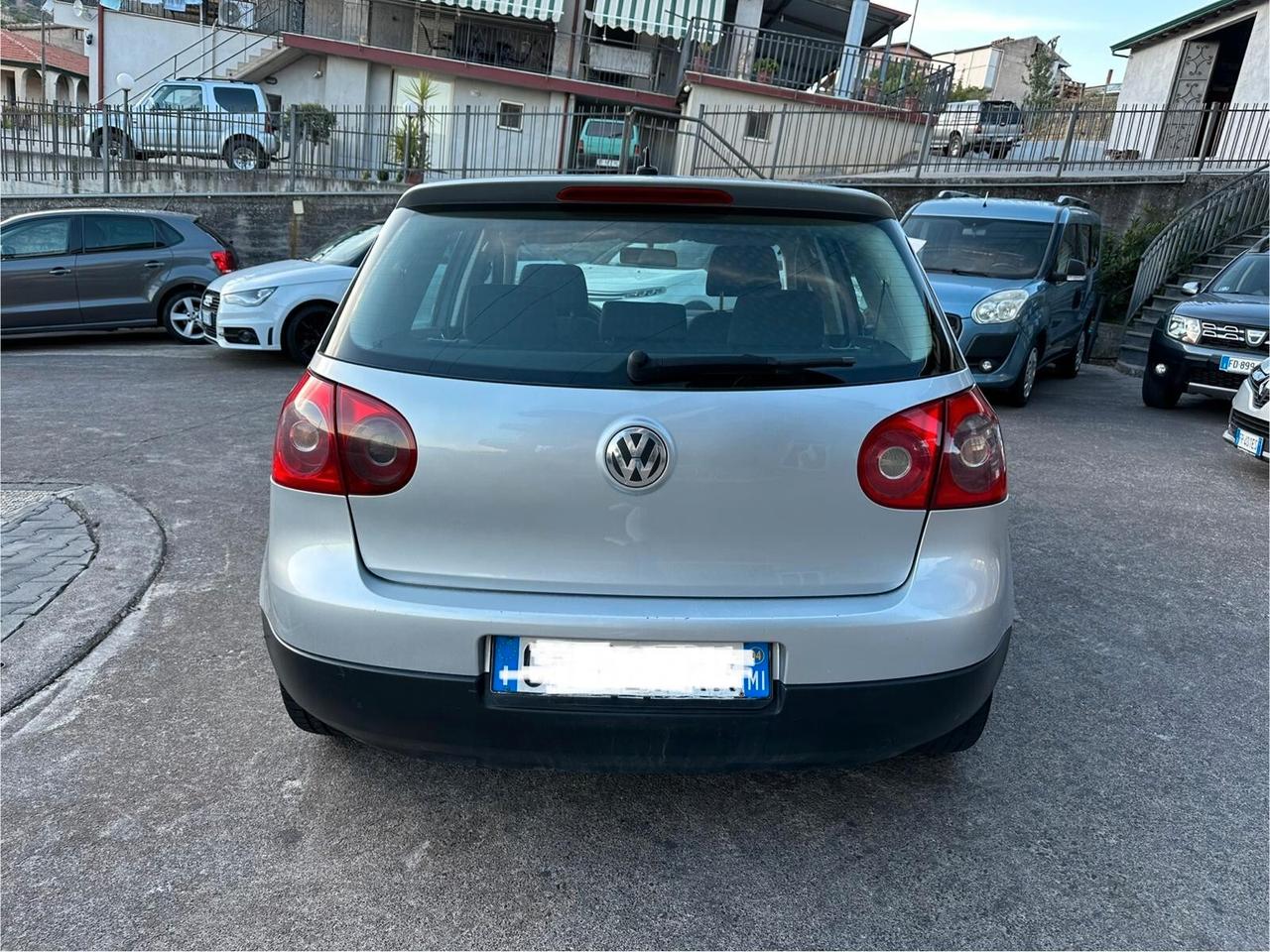 Volkswagen Golf 2.0 16V TDI 5p. Sportline