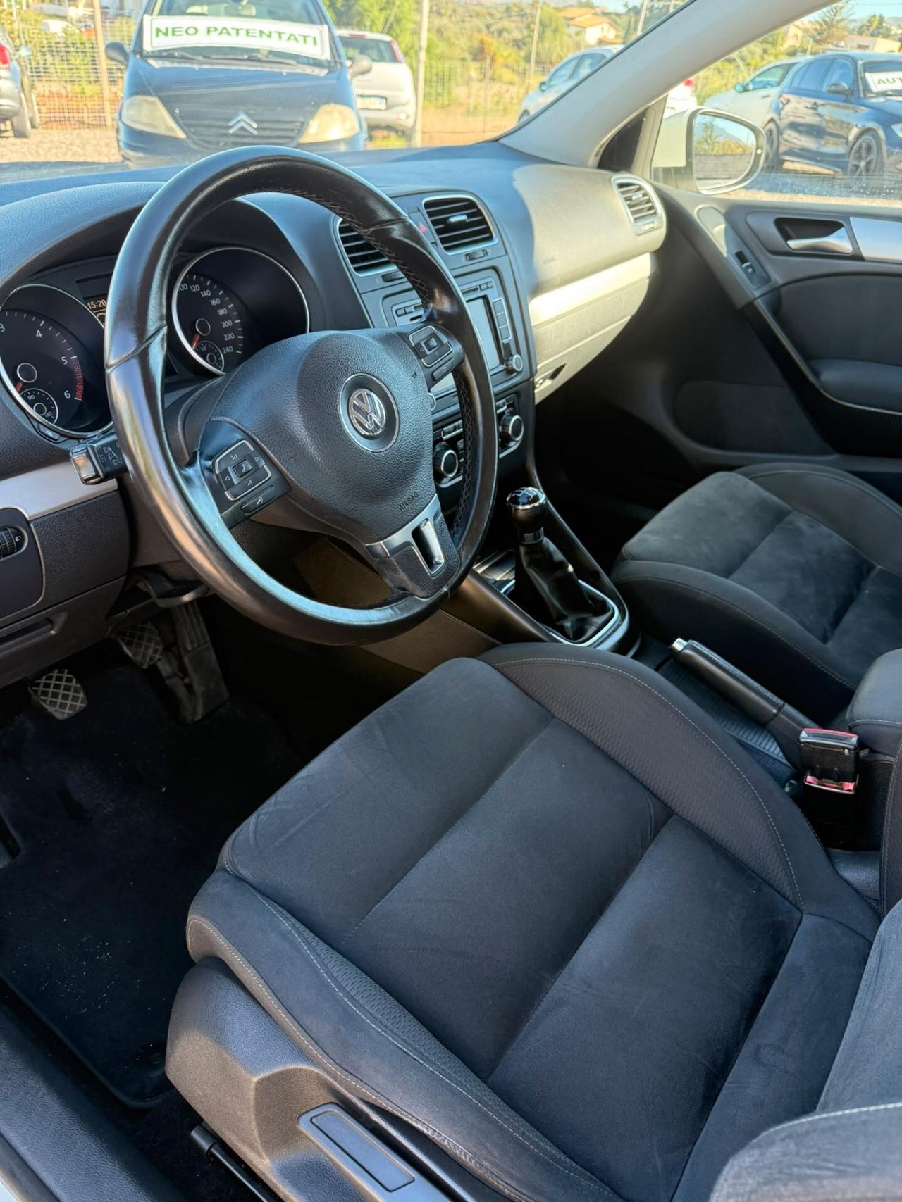 Volkswagen Golf 1.6 TDI DPF 5p. Highline