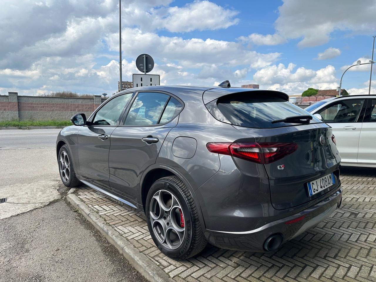 Alfa Romeo Stelvio 2.0 Turbo 280 CV AT8 Q4 Ti