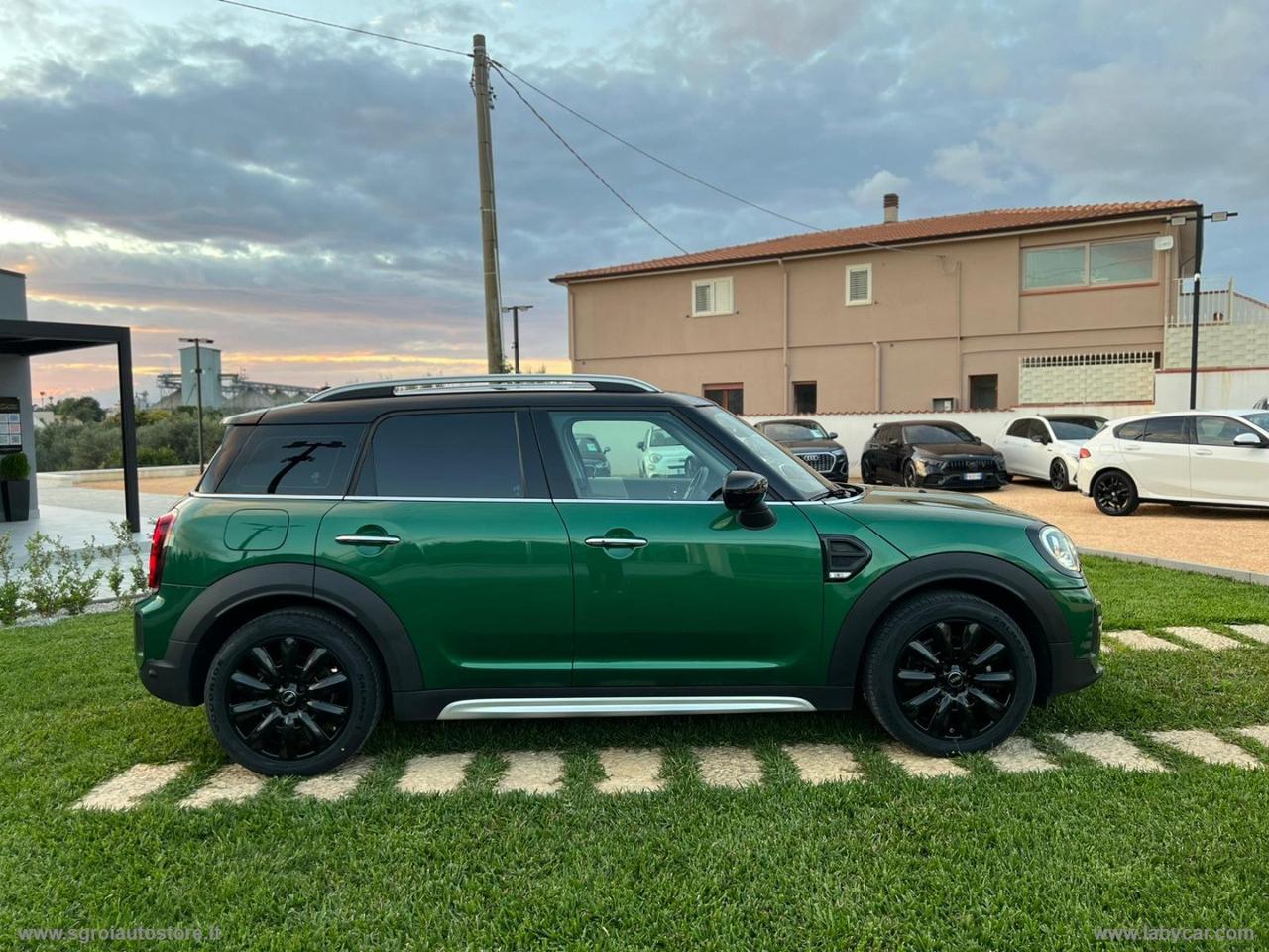 MINI Mini Cooper D Essential Countryman