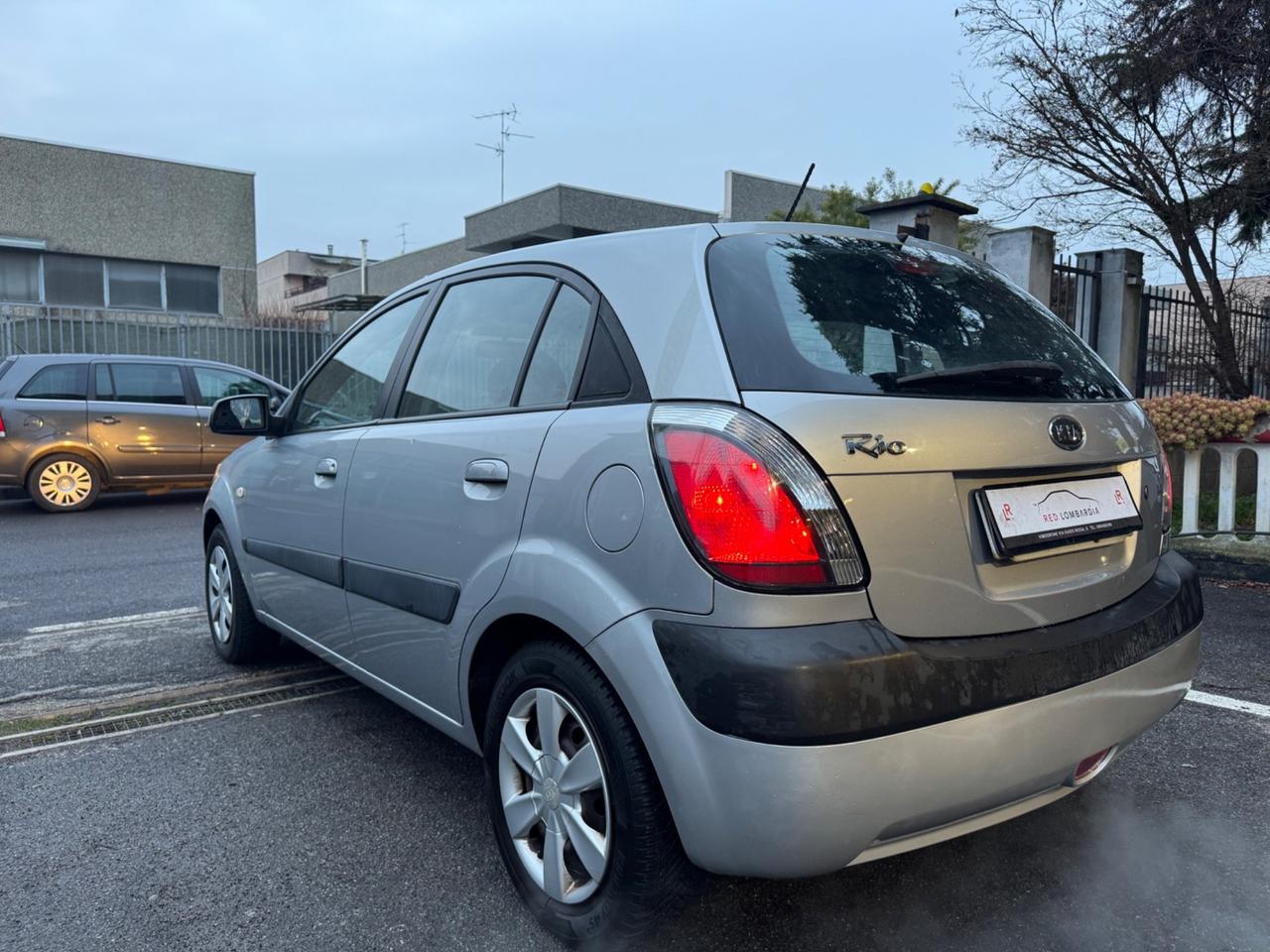 Kia Rio 1.4 16V 5p. EX Challenge