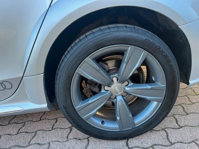 Audi A4 allroad Quattro 3.0 V6 tdi Advanced s-tronic