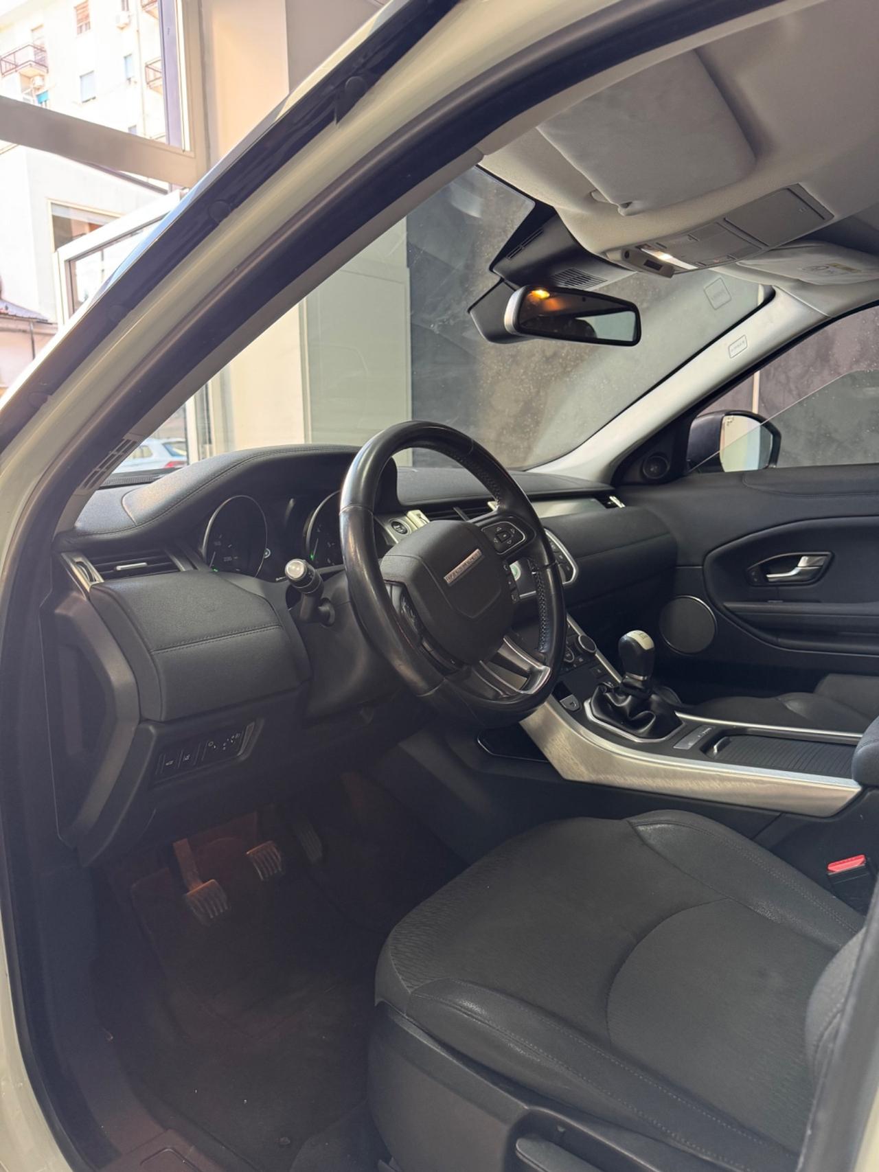 Land Rover Range Evoque 2.0 TD4 150 CV 5p. SE Dynamic