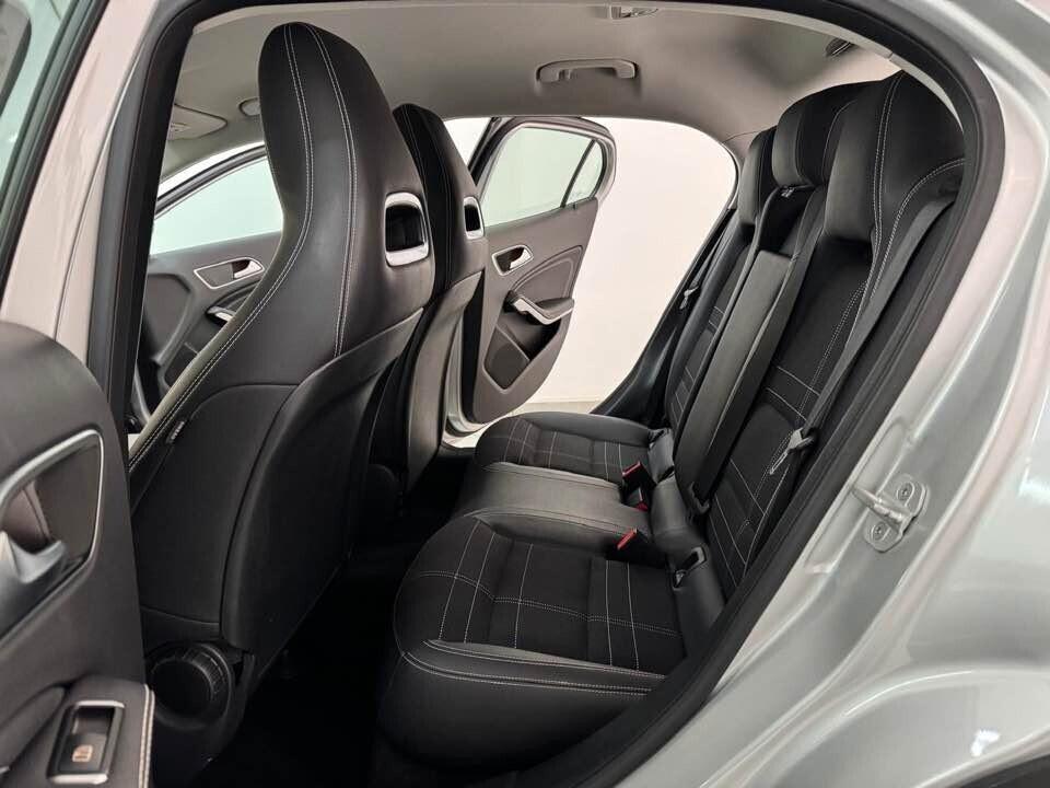 Mercedes-benz GLA 200 d Automatic Sport 2016