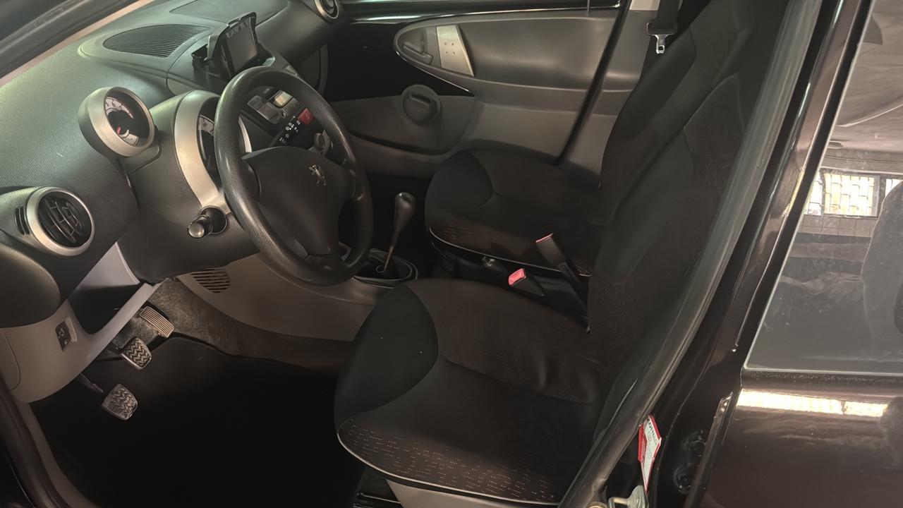 Peugeot 107 1.0 68CV 5p. Sweet Years