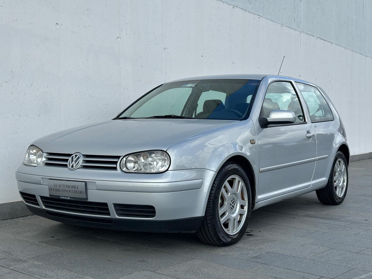 Volkswagen Golf GTI 1.8 turbo 20V cat 3p.