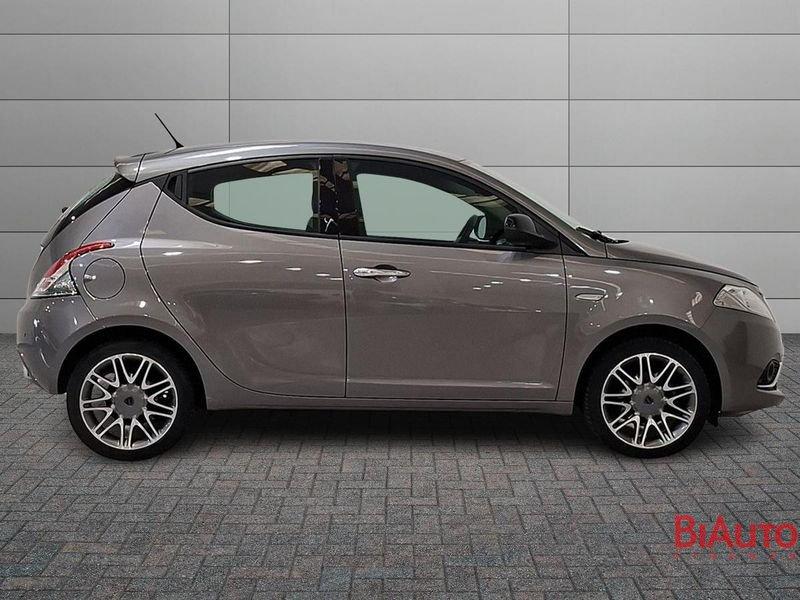 Lancia Ypsilon Ypsilon 1.2 Platinum 69cv