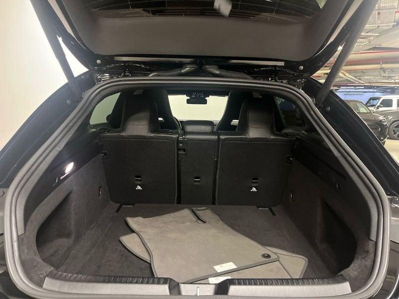 Mercedes-Benz CLA S.Brake 35 AMG 4Matic Shooting Brake