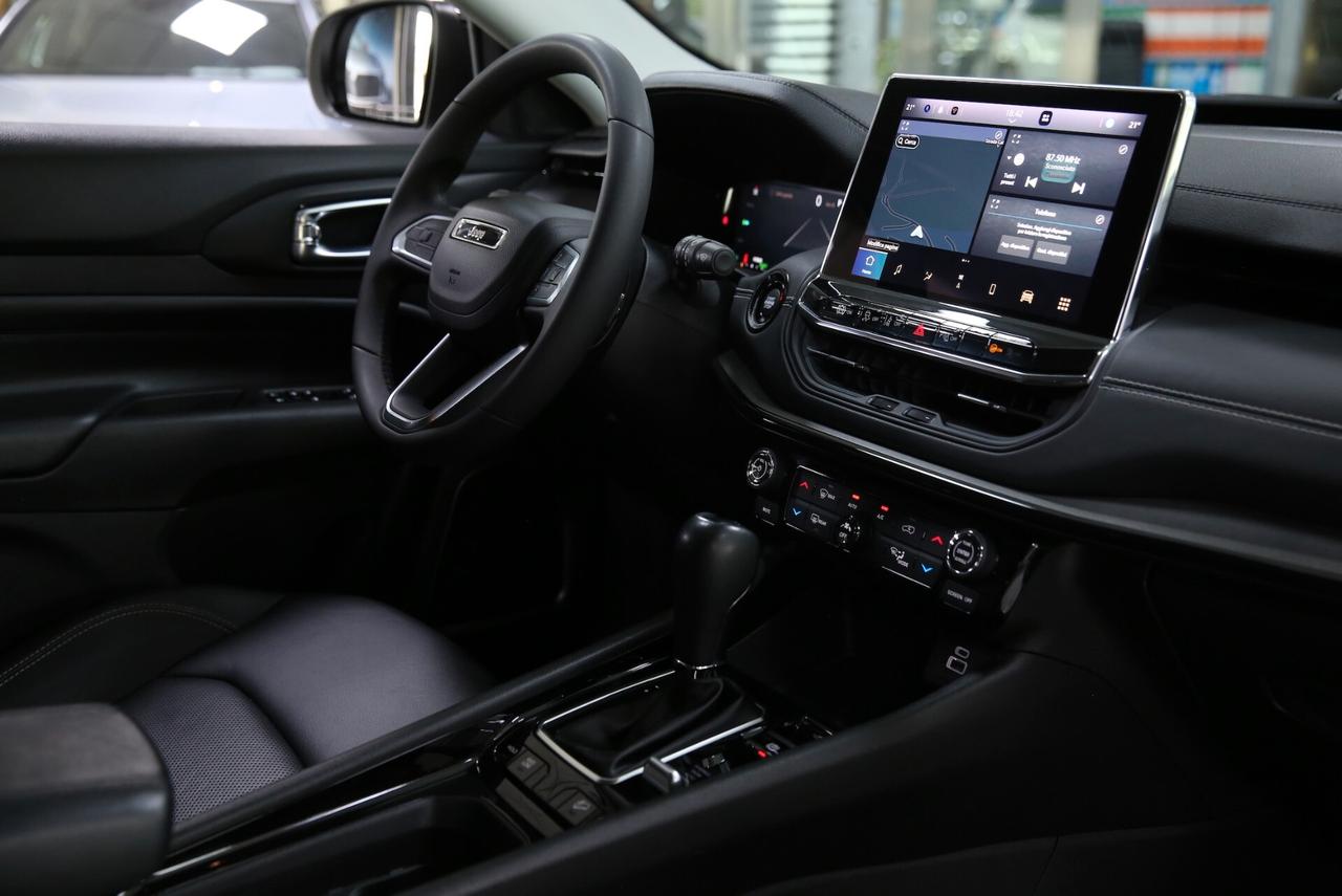 Jeep Compass 1.3 Turbo T4 240 cv PHEV AT6 4xe S