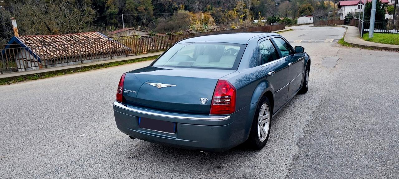 Chrysler 300C 3.0 V6 CRD cat DPF Sedan