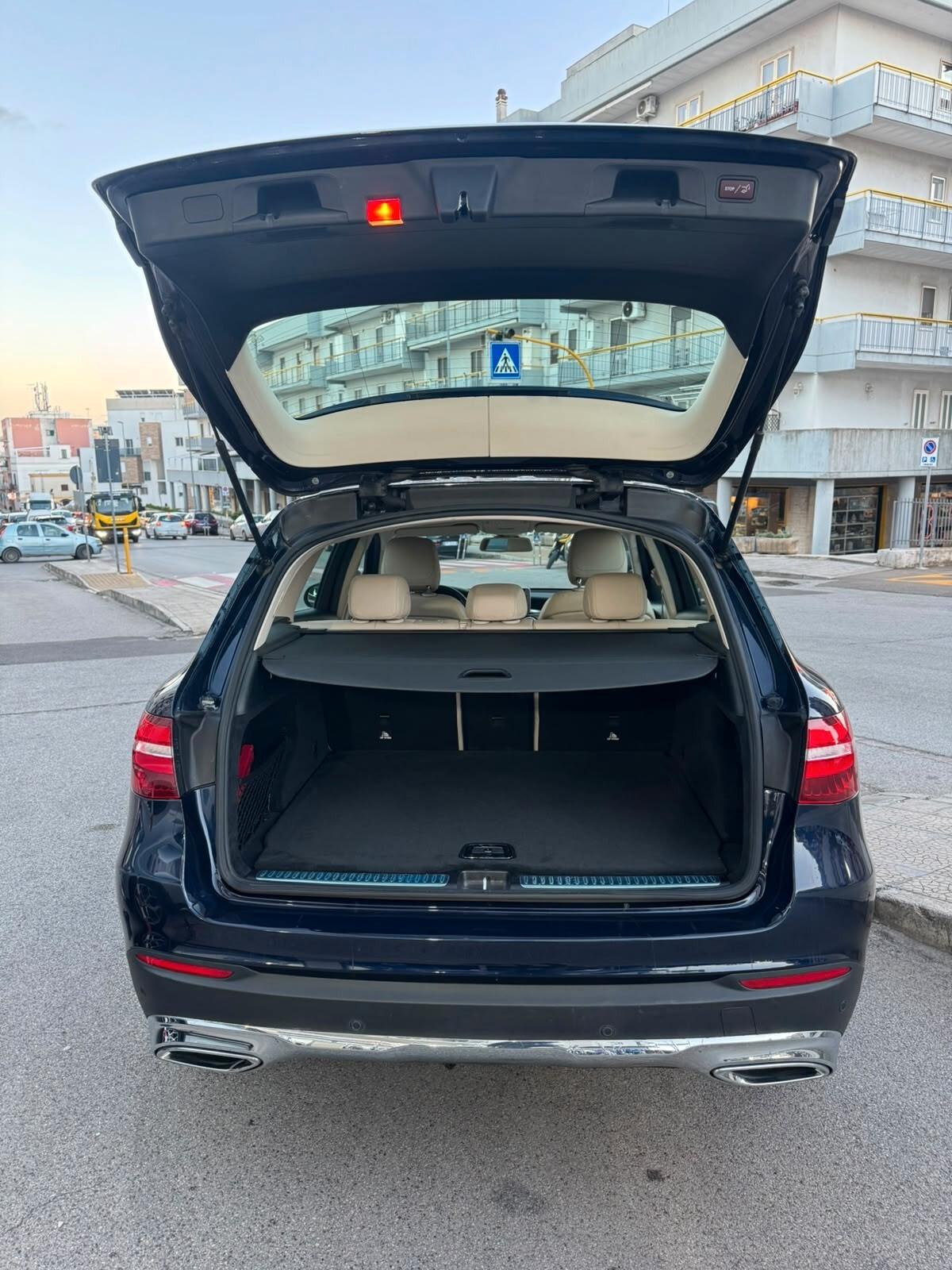 Mercedes-benz GLC 220 d 4Matic Executive * Navi * Pelle * Garantita 12 Mesi
