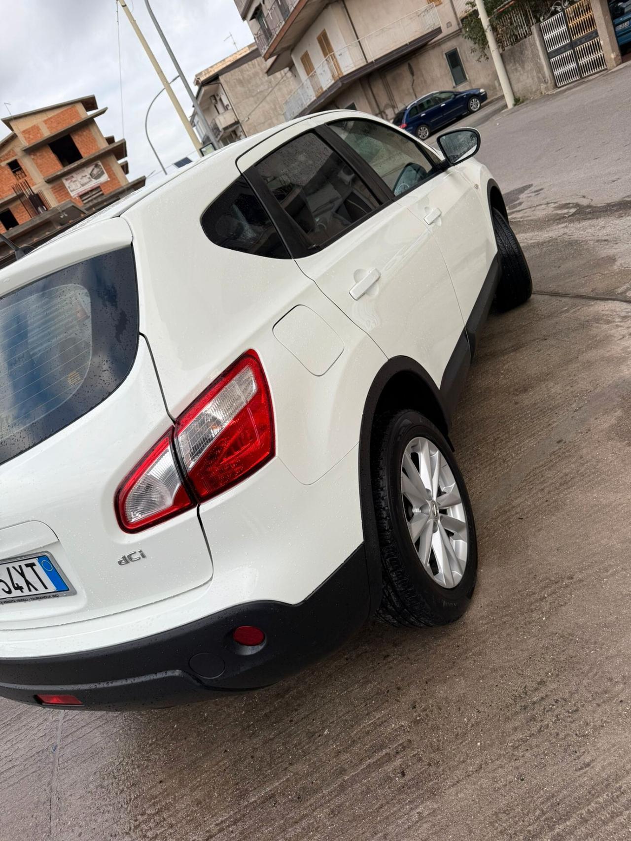 Nissan Qashqai 1.5 dCi DPF 360