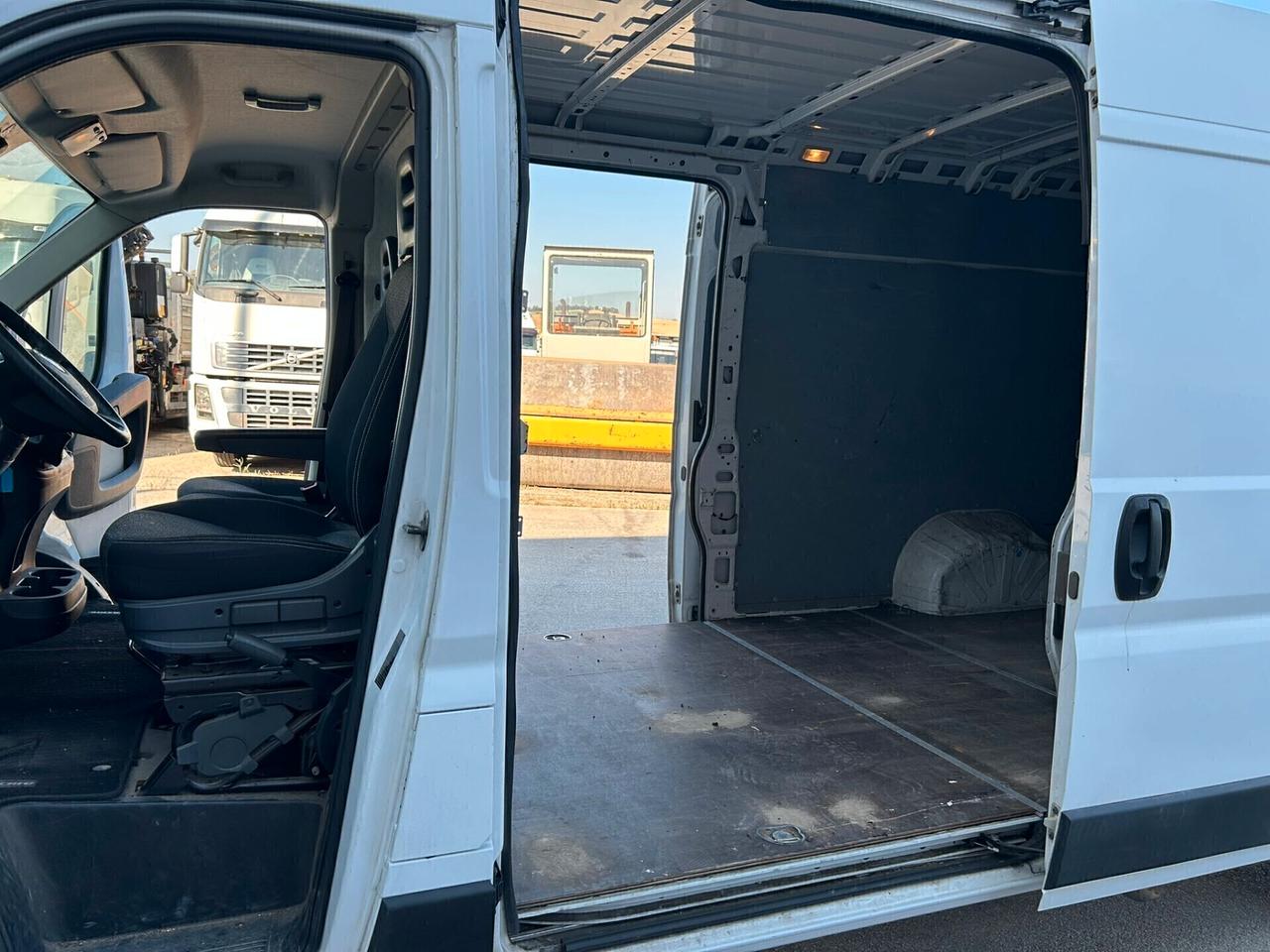 Fiat Ducato Maxi 35 2.3 MJT 130CV PLM-TA DOPPIE PORTE SCORREVOLI