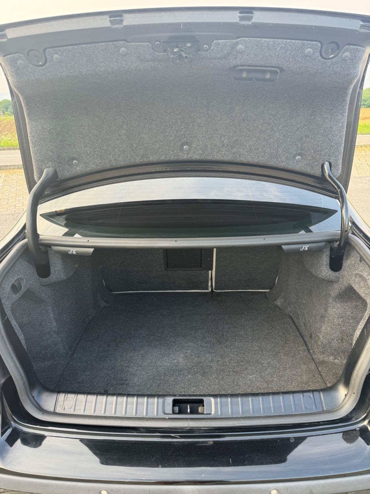 Saab 9-3 Sport Sedan 1.9 TiD 16V DPF Anniversary
